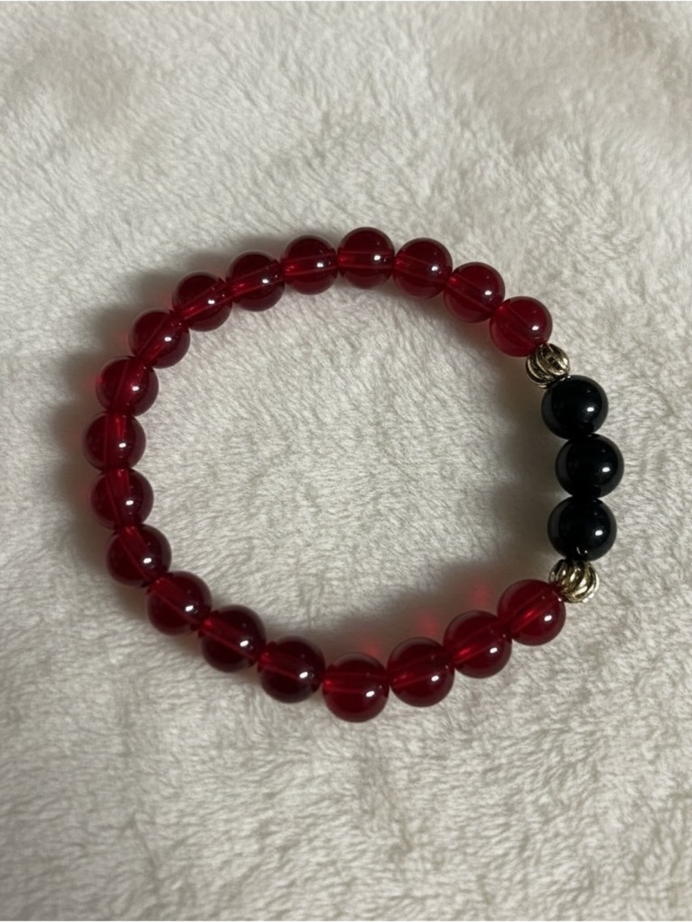 Natural gemstone Garnet and Onyx Beaded Stretch Bracelet